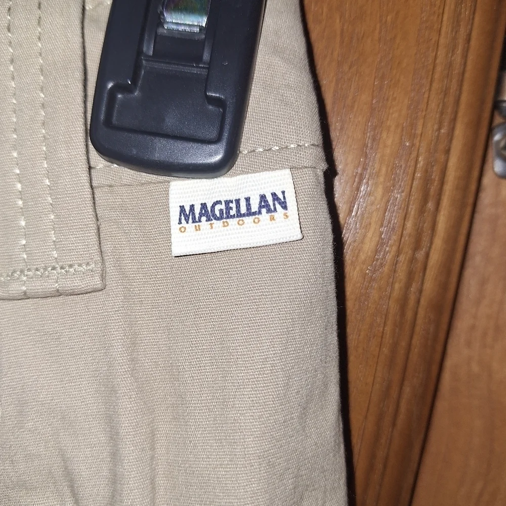 Magellan Outdoors Mens Khaki Shorts In A Size 32W. NWT. Dress Casual, Summer